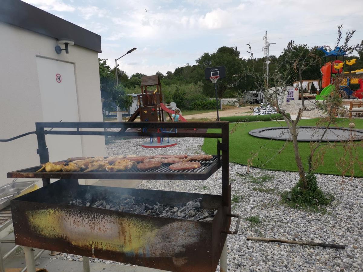 Camper For Two Ξενοδοχείο Banjole Εξωτερικό φωτογραφία